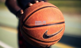 从低谷到复兴，中国女篮的坚韧旅程与黄思静的定海神针之力