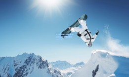 哈兰德梅开二度助曼城大胜 挪威神锋领跑英超射手榜