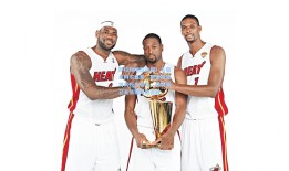 萨拉赫地位动摇？名宿尼科尔直言，斯洛特应将其贬为替补，利物浦已无法再为他兜底