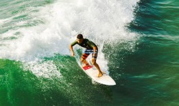 欧冠八强战火重燃 豪门对决引爆欧洲足坛