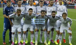 新星博埃坦言儿时偶像沃克，拜仁后卫以榜样之力开启德甲新征程