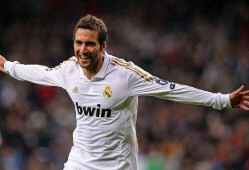 史诗级抢七大战！纳达尔逆转夺冠，温网再添经典对决